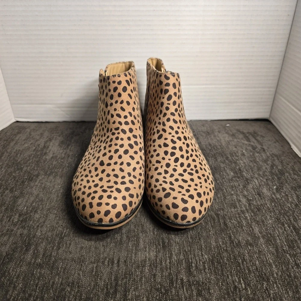 Girls' Opal Leopard Print Zipper Booties Brown -‎ Cat & Jack - SIZE 4